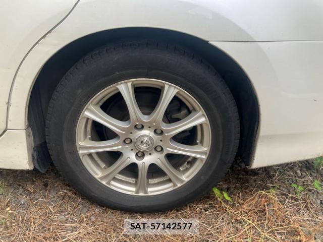 Toyota SAI 2013-10 8648511-8