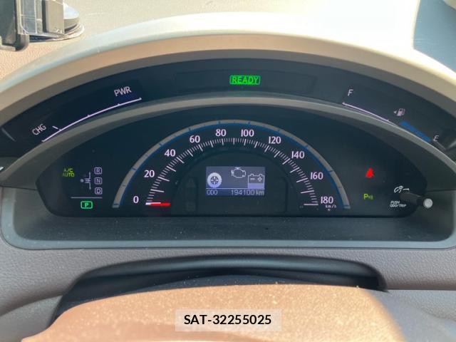 Toyota SAI 2011-02 8648695-17