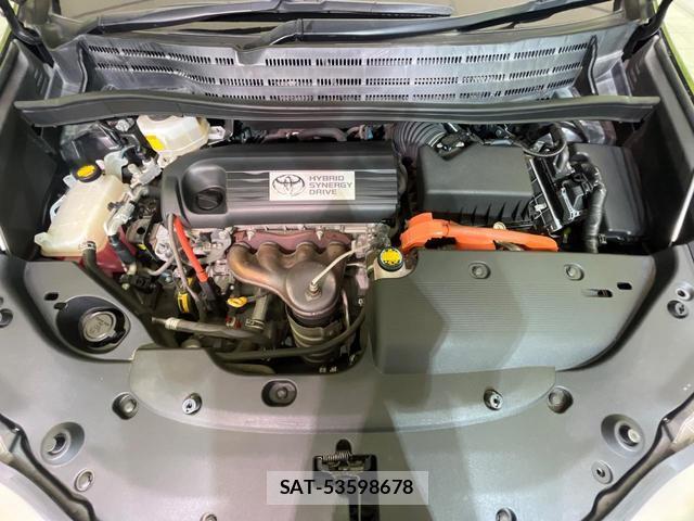 Toyota SAI 2013-10 8649834-17