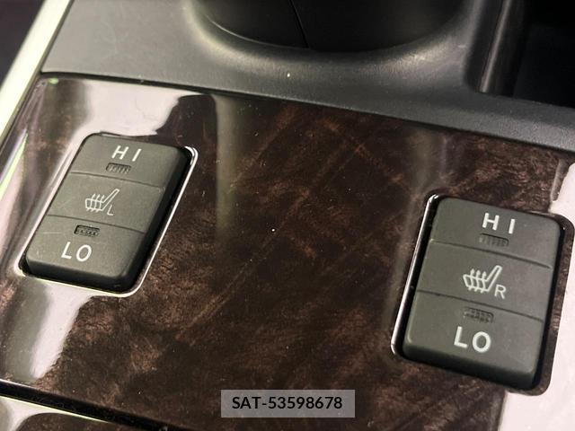 Toyota SAI 2013-10 8649834-4