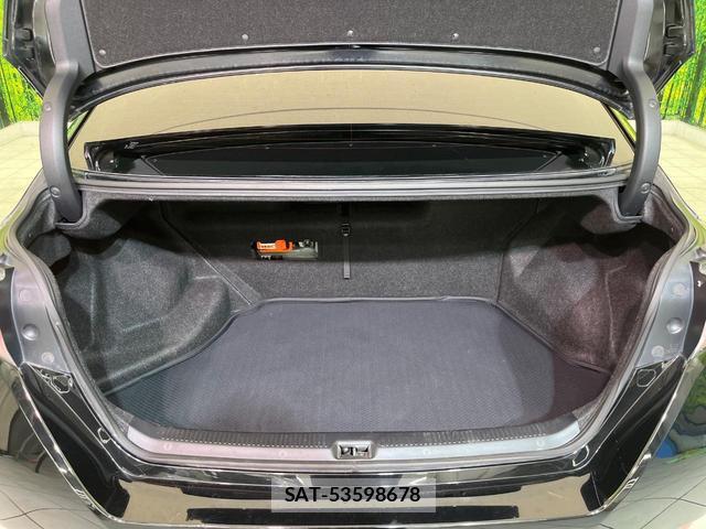 Toyota SAI 2013-10 8649834-9