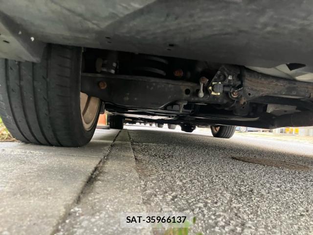 Toyota SAI 2010-04 8651733-3