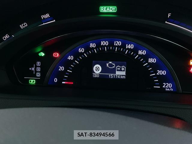 Toyota SAI 2015-11 8652728-10