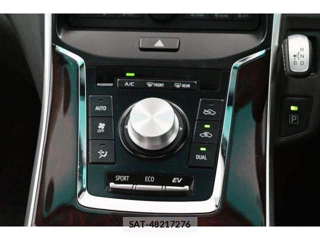 Toyota SAI 2013-11 8652886-17