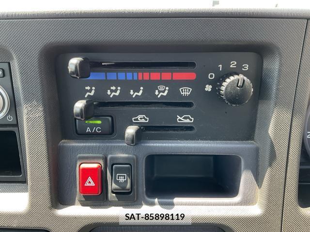 Subaru SAMBAR 2010-09 8650179-14