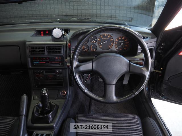Mazda SAVANNA RX-7 1990-02 8647257-15