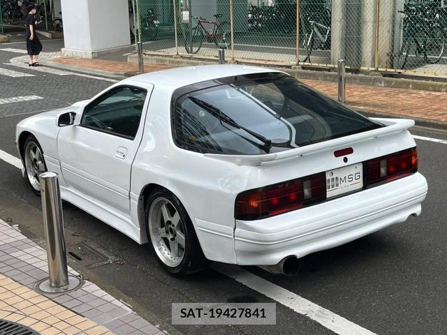 Mazda SAVANNA RX-7 1989-09 8651809-2