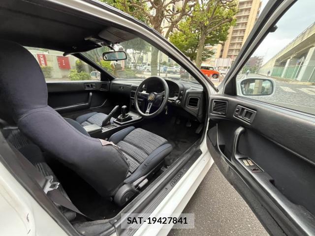 Mazda SAVANNA RX-7 1989-09 8651809-5