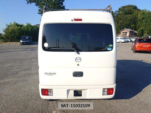 Mazda SCRUM 2018-08 8647537-3