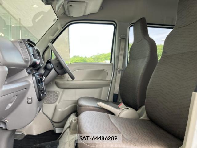 Mazda SCRUM 2022-11 8652044-5
