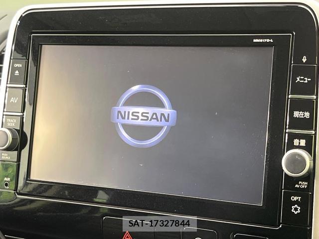 Nissan SERENA 2017-08 8646655-2