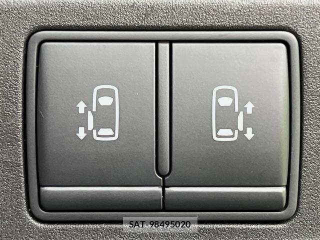 Nissan SERENA 2022-03 8646684-5
