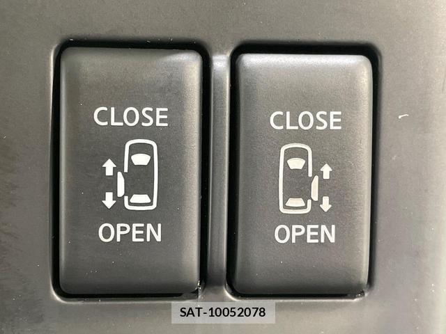 Nissan SERENA 2009-09 8646819-6
