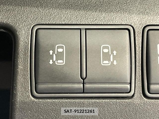 Nissan SERENA 2013-03 8646823-7