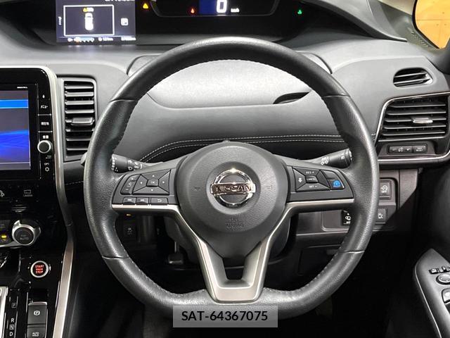 Nissan SERENA 2017-07 8647297-10