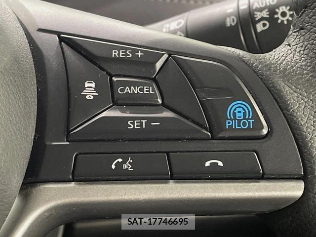 Nissan SERENA 2020-09 8647514-4