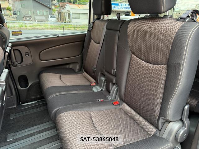 Nissan SERENA 2014-03 8647577-10