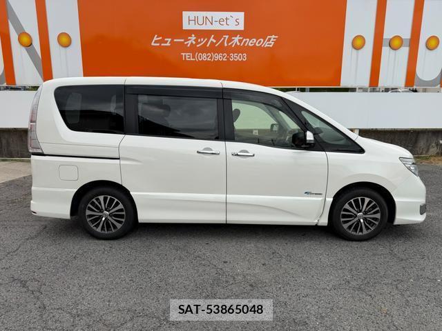 Nissan SERENA 2014-03 8647577-2
