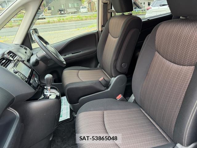 Nissan SERENA 2014-03 8647577-9