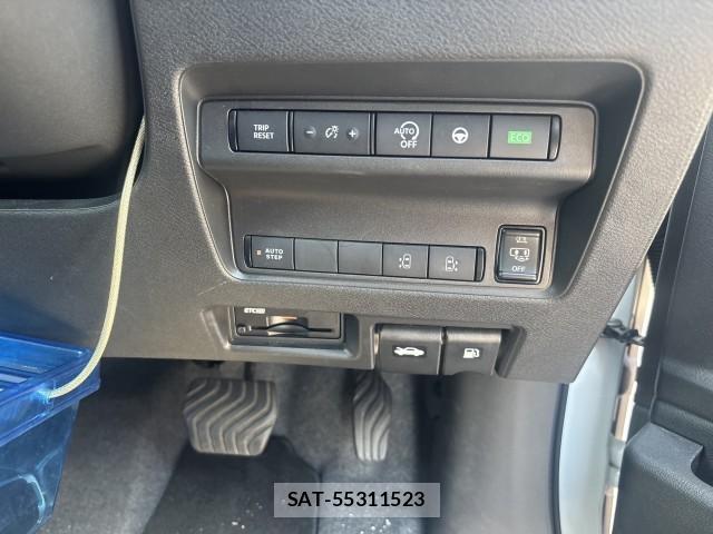 Nissan SERENA 2024-10 8647599-12