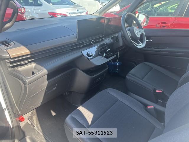 Nissan SERENA 2024-10 8647599-4