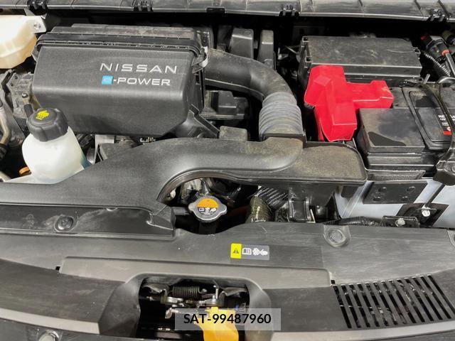 Nissan SERENA 2023-06 8647884-17