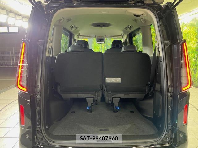 Nissan SERENA 2023-06 8647884-9