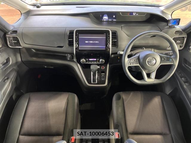 Nissan SERENA 2016-11 8647927-2