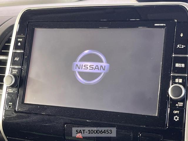 Nissan SERENA 2016-11 8647927-4