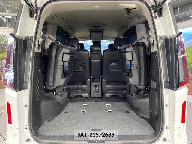 Nissan SERENA 2023-07 8647933-11