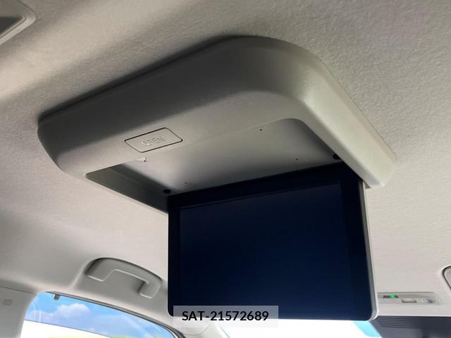 Nissan SERENA 2023-07 8647933-3