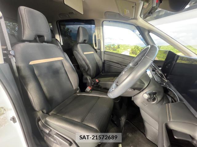 Nissan SERENA 2023-07 8647933-8