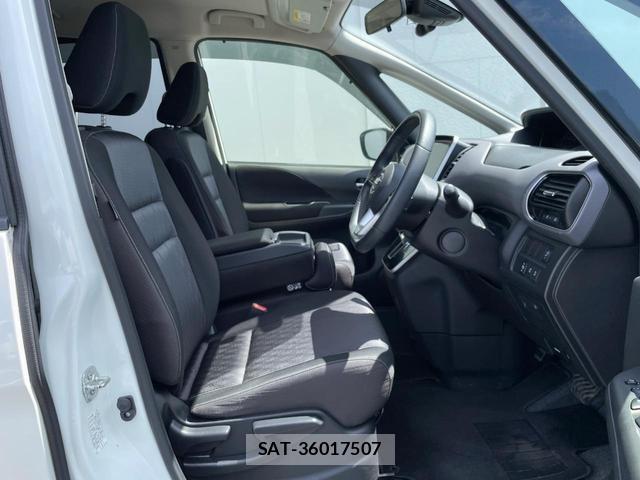 Nissan SERENA 2020-06 8647991-7