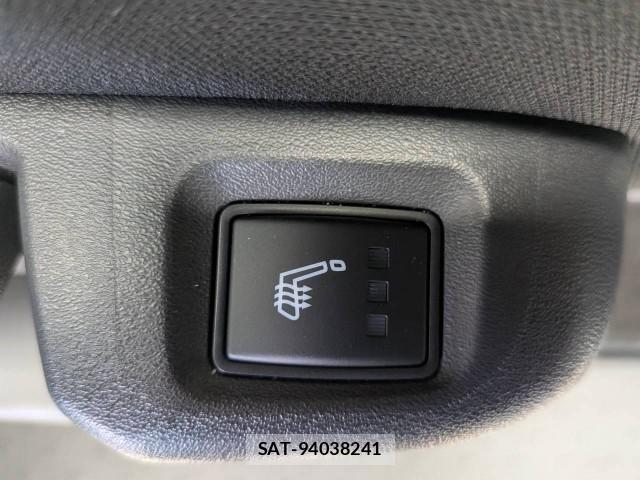 Nissan SERENA 2026-01 8648134-17