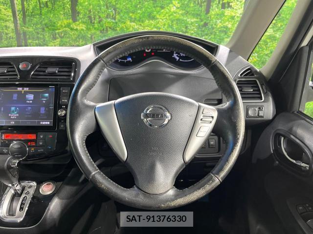 Nissan SERENA 2014-09 8648219-11