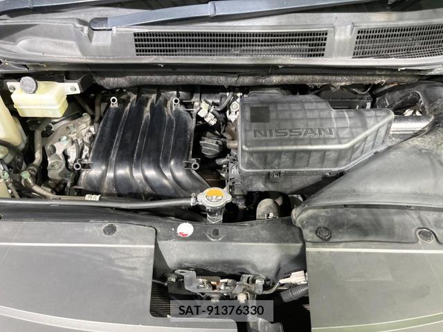 Nissan SERENA 2014-09 8648219-18