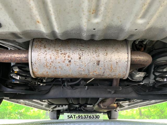 Nissan SERENA 2014-09 8648219-19