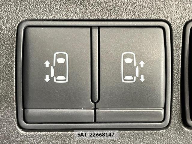 Nissan SERENA 2015-07 8648272-5