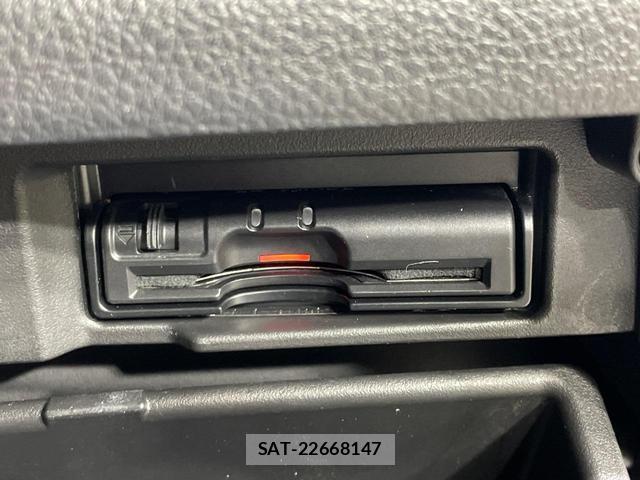 Nissan SERENA 2015-07 8648272-7