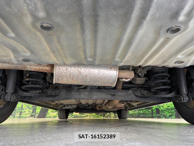 Nissan SERENA 2017-07 8648342-18