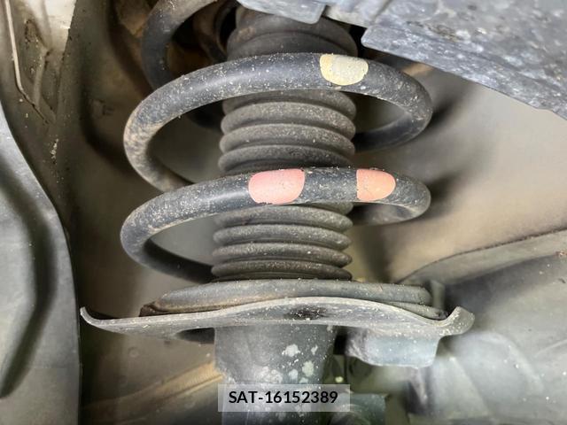Nissan SERENA 2017-07 8648342-19