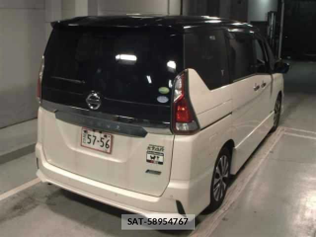 Nissan SERENA 2017-11 8648891-1