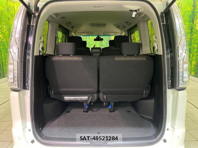 Nissan SERENA 2015-08 8649826-11