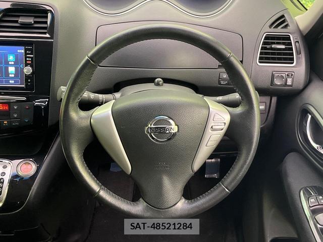 Nissan SERENA 2015-08 8649826-12
