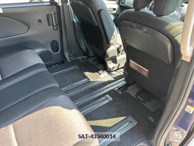 Nissan SERENA 2018-02 8649918-14