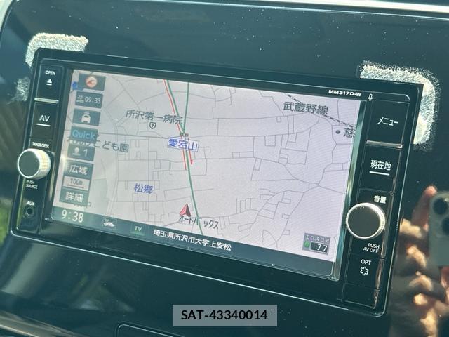 Nissan SERENA 2018-02 8649918-2