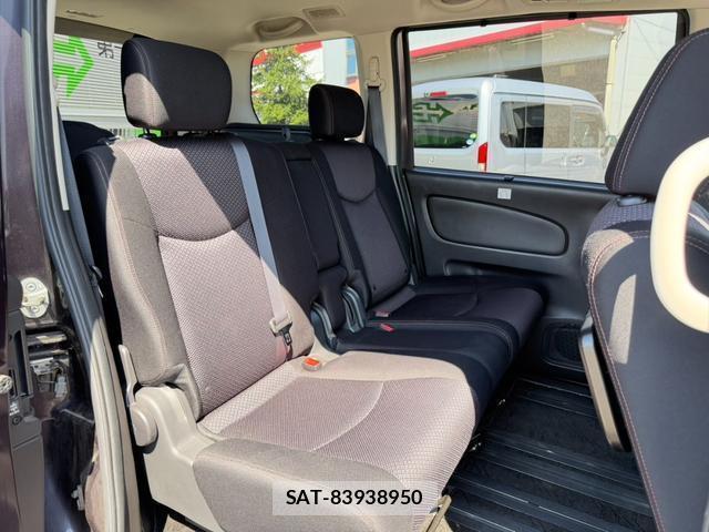 Nissan SERENA 2013-07 8649940-12