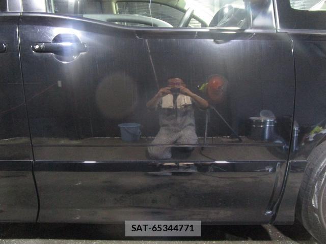 Nissan SERENA 2010-03 8651020-8