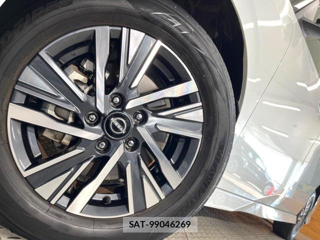 Nissan SERENA 2023-08 8651116-13