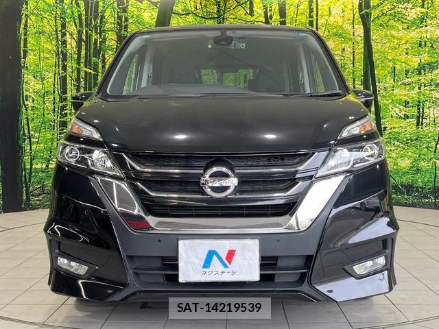 Nissan SERENA 2016-12 8651210-13